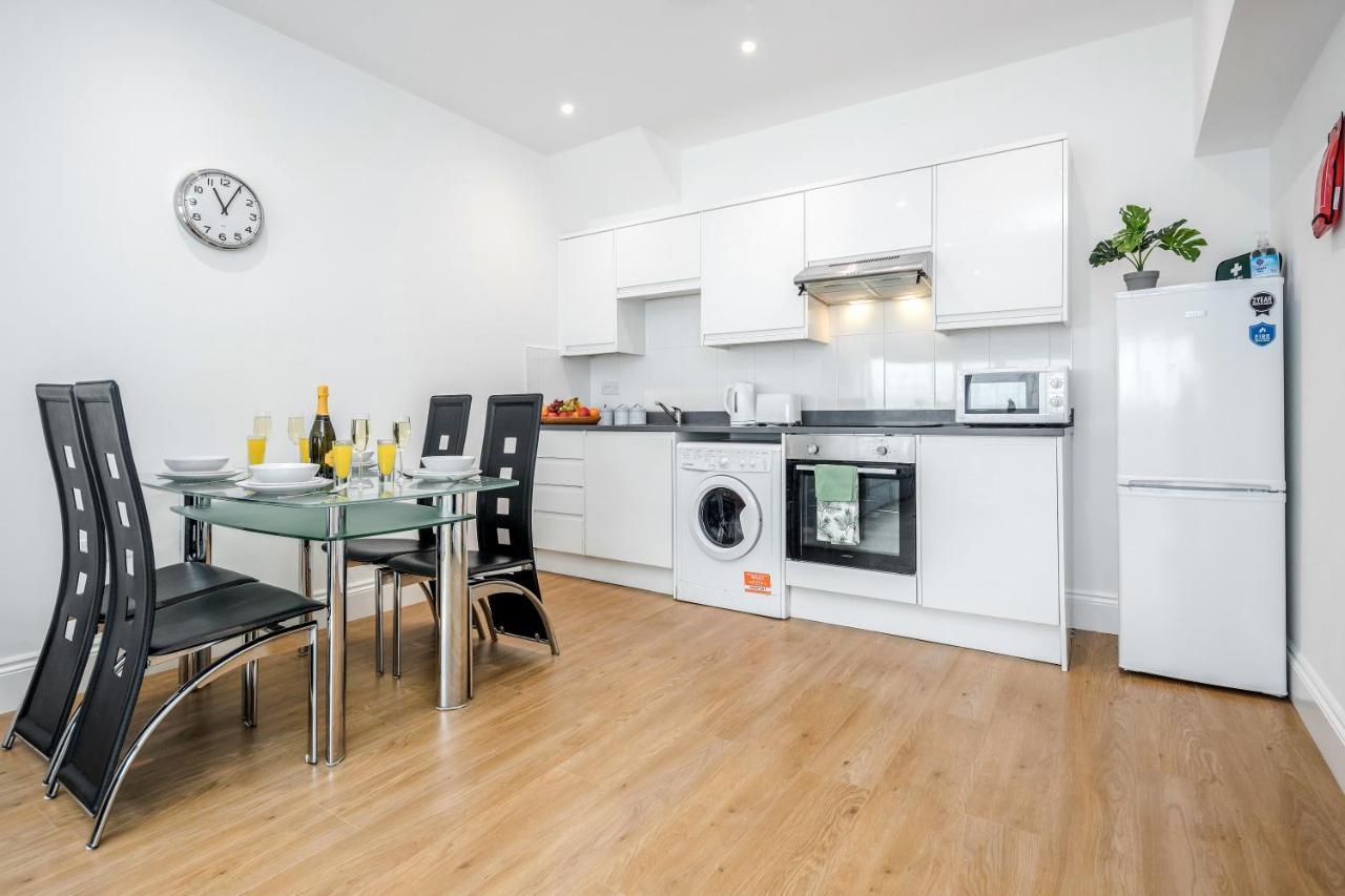 2 Bedroom Apartment At Modernview Serviced Accommodation Watford Town Centre F15 Dış mekan fotoğraf